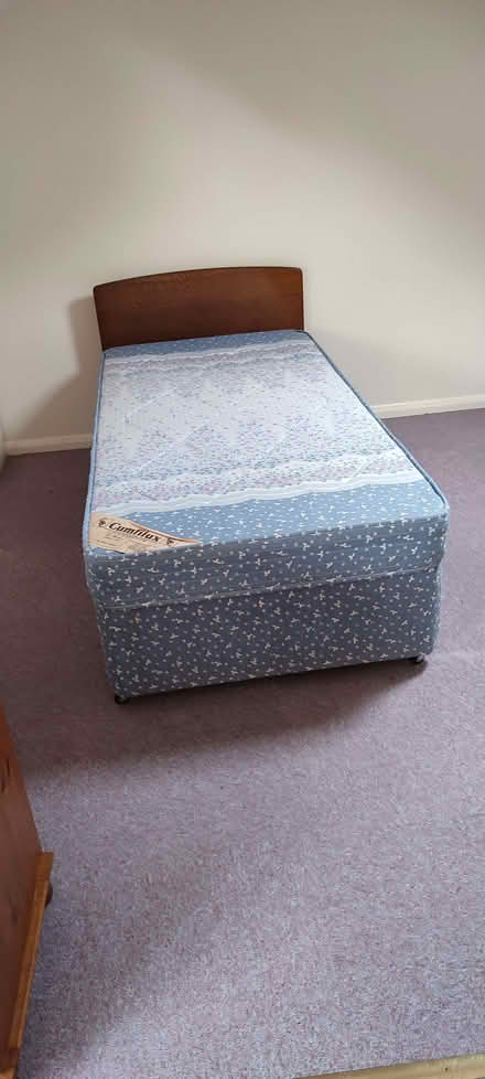 Photo of free single divan bed with matress and headboard (Sigglesthorne HU11) #1