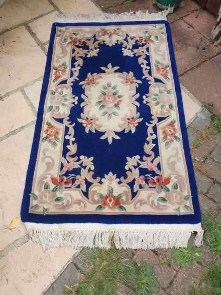 Photo of free Rug (Edenbridge TN8) #2