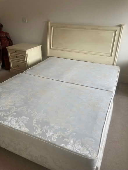 Photo of free Double Divan 4’6” Bed (Beckenham BR3) #4