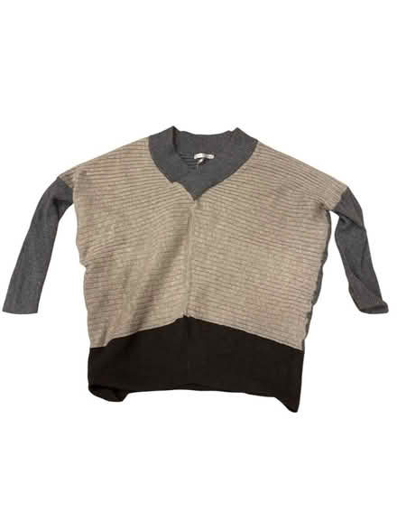 Photo of free Stitch Drop Woman’s Top (Brooklyn Storage) #1