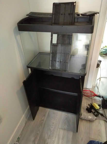 Photo of free Ex-aquarium fish tank (Romford RM7) #4