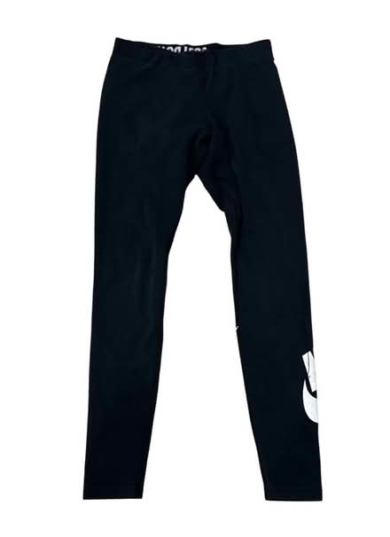 Photo of free Nike Woman’s Leggings (Brooklyn Storage) #1