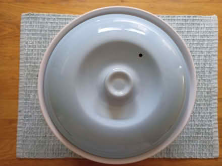 Photo of free casserole dish (Fords Farm RG31) #3