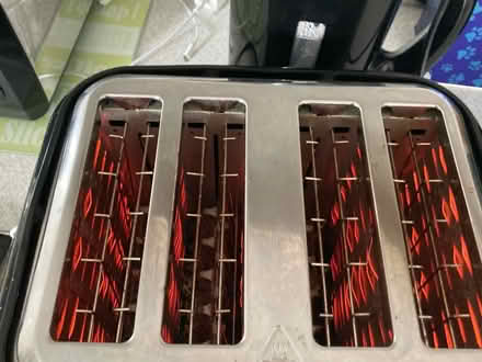 Photo of free 4 slice toaster (Oxon SY3) #2