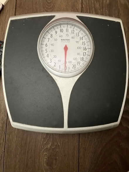 Photo of free Mechanical Weighing Scales (Cippenham SL1) #1