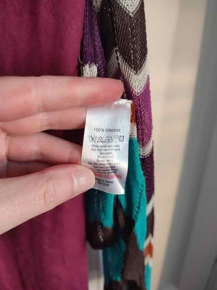 Photo of free Tunic 100% viscose (Rhosllanerchrugog LL14) #2