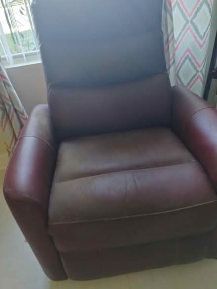 Photo of free Recliner Used (Dunedin Fl) #1