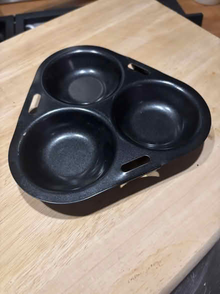 Photo of free Non-stick egg poacher (Lemsford AL8) #1