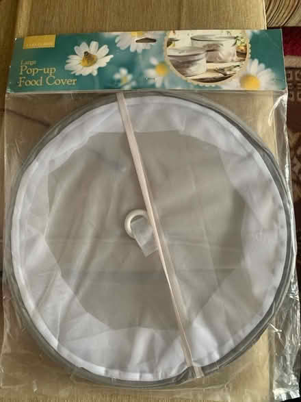 Photo of free Large Pop-Up Food Cover (Colney Hatch N10) #1