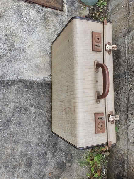 Photo of free For Am dram? Old Suitcase (1) (Perranporth TR6) #1
