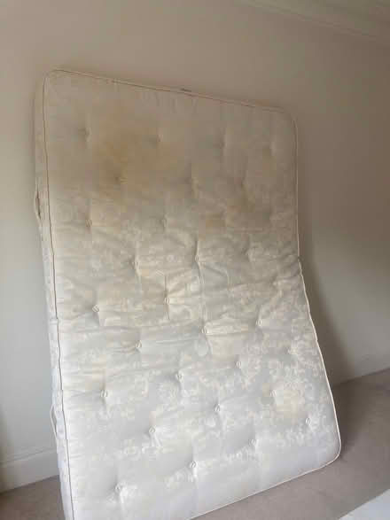 Photo of free Double Divan 4’6” Bed (Beckenham BR3) #2