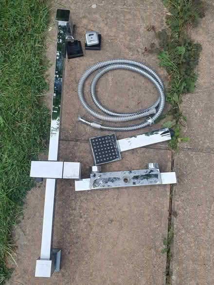Photo of free Shower (Wollaton Park NG8) #1