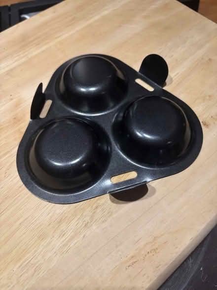 Photo of free Non-stick egg poacher (Lemsford AL8) #2