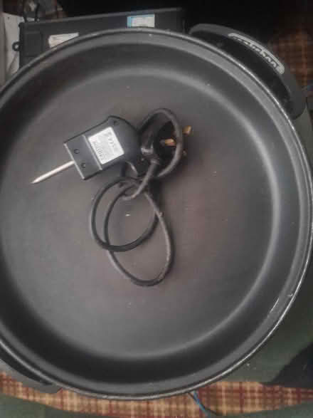Photo of free Electrical fryer with glass lid (St Anne's on the Sea FY8) #1
