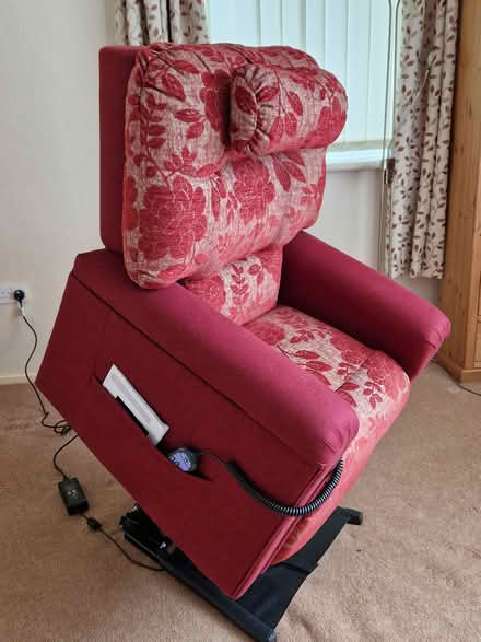 Photo of free Electric rise and fall chair (LN6 Boultham Park area) #2
