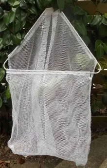 Photo of free hanging pocket (East Croydon CR0) #1