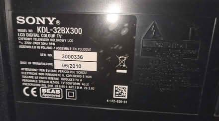 Photo of free Sony Bravia 32" 'dumb' TV (Newtown, Disley SK12) #4