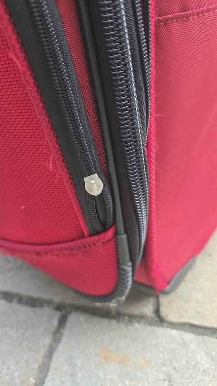 Photo of free American Tourister Medium Suitcase (Baseline & Greenbank) #2