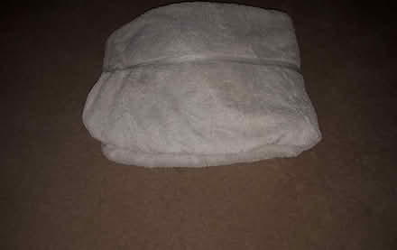 Photo of free Thick Bath Towel (Cressex HP12) #1