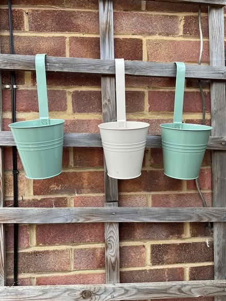 Photo of free Hanging Single plant pots (Haywards Heath RH16) #1