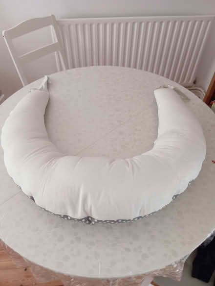 Photo of free Pillow multifuctional maternal and others (Cutteslowe OX2) #2