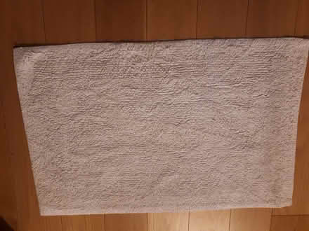 Photo of free White Cotton Bath Mat (Cressex HP12) #1
