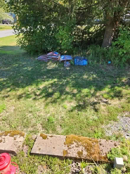 Photo of free Bags of mulch red.black (West groton) #2
