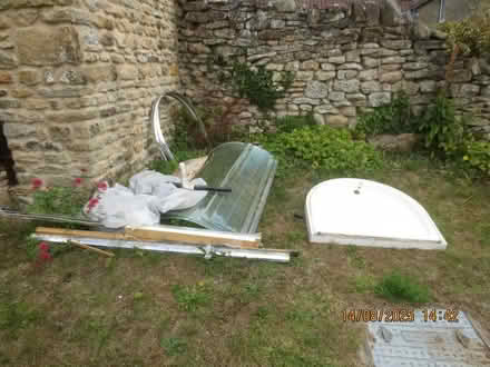 Photo of free Pacific D-Shape Shower Enclosure inc. Shower Tray (Snainton YO13) #2