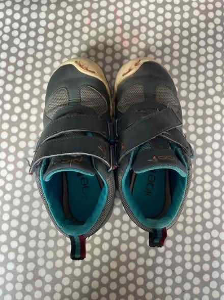 Photo of free Kid’s trainers UK 8.5 (Bournville B30) #1