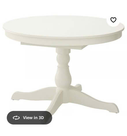 Photo of free Circle table (Godalming GU7) #2