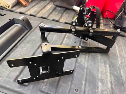 Photo of free Wall Mount for Flat Screen (Marin) #4