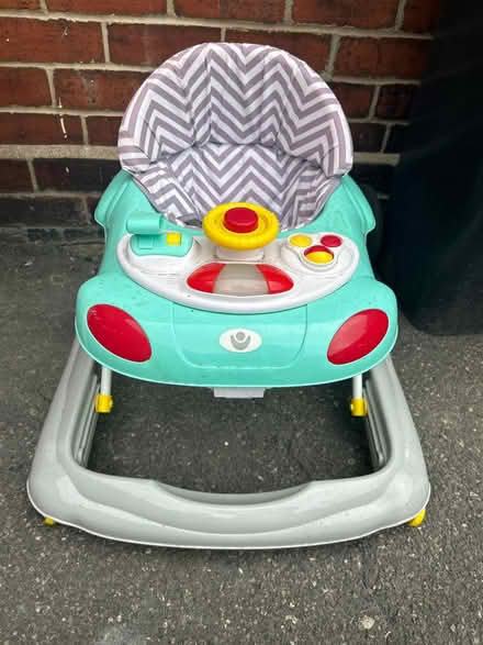 Photo of free For baby (LS27 0LQ) #1