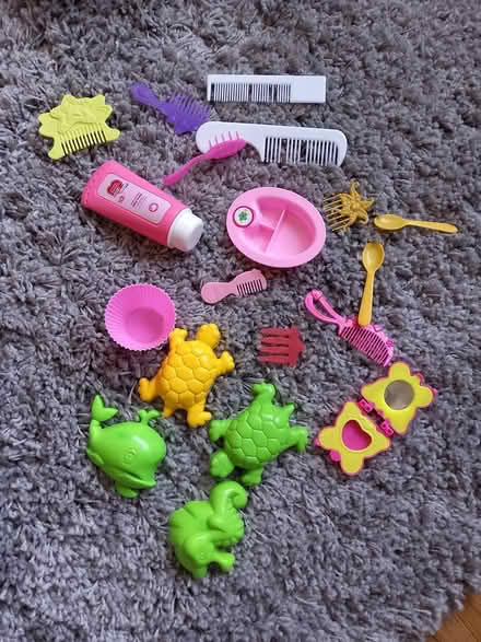 Photo of free toddler toys (RG6 near Palmer Park) #1