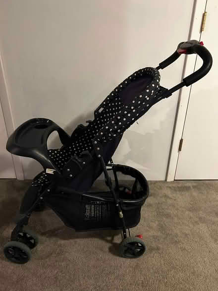 Photo of free baby stroller (St Louis (63109)) #1