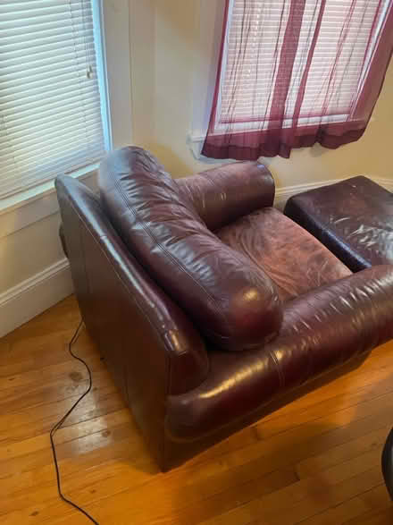 Photo of free Leather Chair and Foot Stool (Tufts/Medford) #3