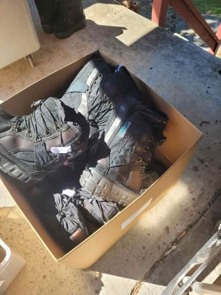Photo of free Northern Outfitters boots (East stroudsburg) #1