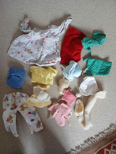Photo of free Doll's clothes (Henley in Arden B95) #1