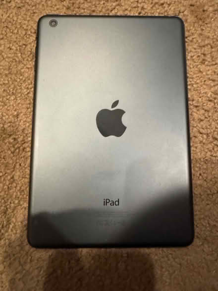 Photo of free iPad mini 1st generation (Canyon Park - Bothell) #2