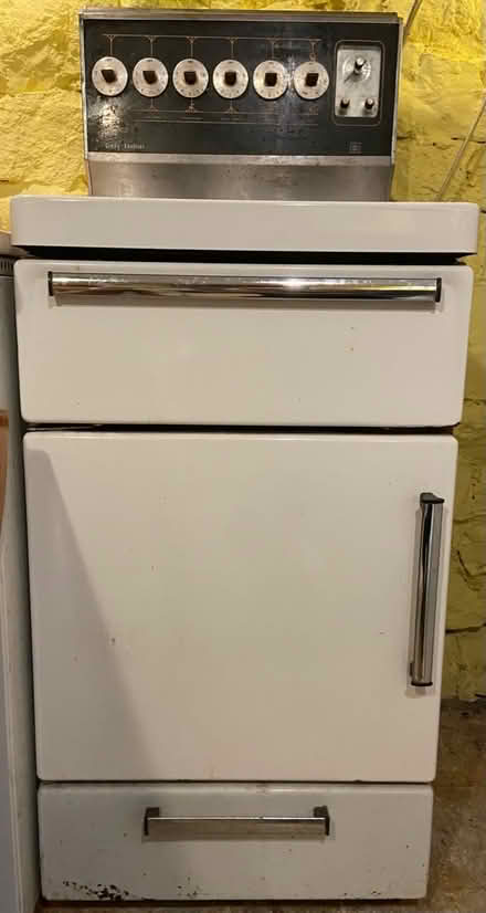 Photo of free Cooker Creda Cavalier (CH7) #1