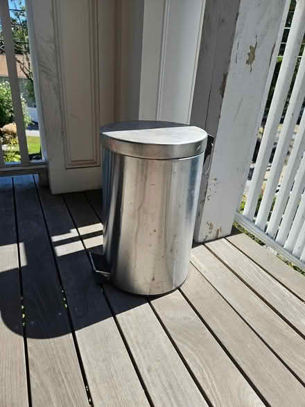 Photo of free small step-on trash can (Roxbury) #2