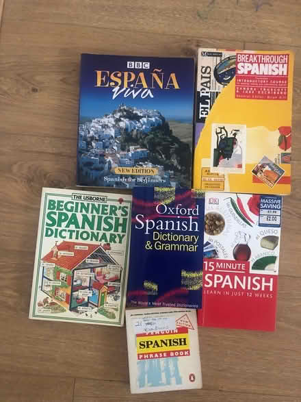 Photo of free Spanish books for learning Spanish (Spital, Wirral) #1