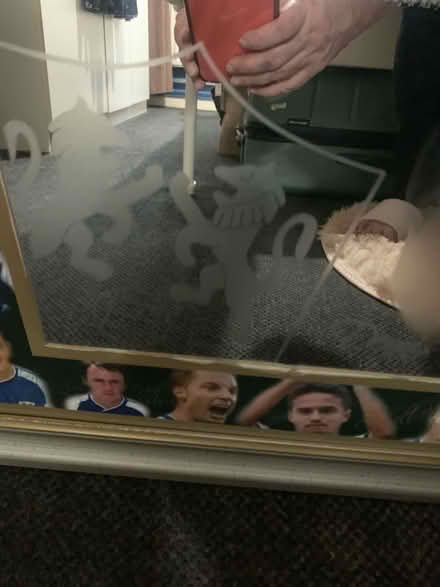 Photo of free Millwall Mirror (Muswell Hill) (Colney Hatch N10) #2