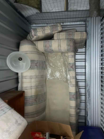 Photo of free Sofa gratis (2875 Edson Ave, Bronx NY) #1