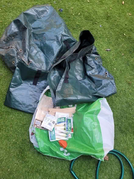 Photo of free Potato bags, misc veg seeds and soil sifters (Fort Pitt ME1) #1