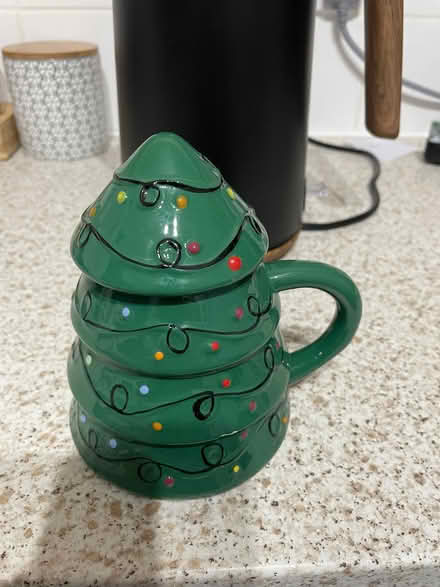 Photo of free Christmas mugs (Thringstone LE67) #2