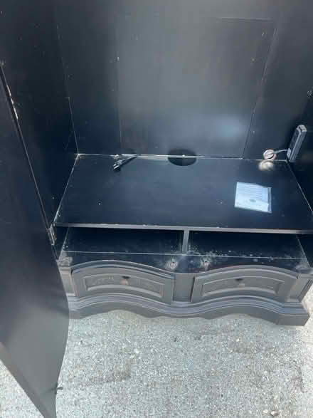 Photo of free Hooker Entertainment Center (NE Conyers) #3
