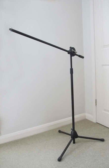 Photo of free Microphone stand (Caldecott OX14) #2