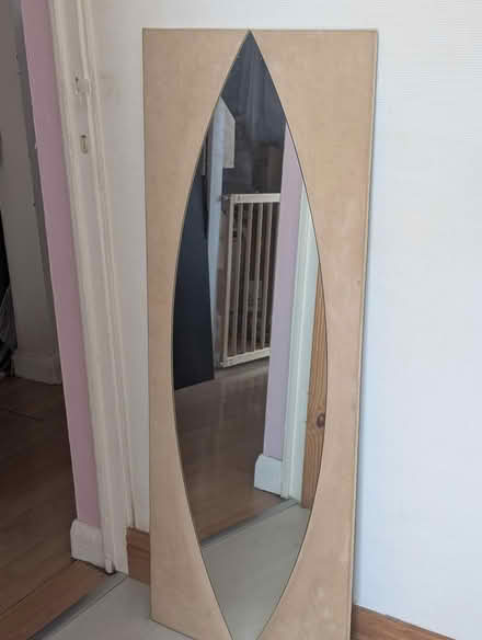 Photo of free Mirror (B11) #2