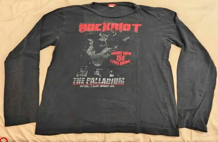 Photo of free MOVING GIVE AWAY - Shirts (Washington Heights) #4