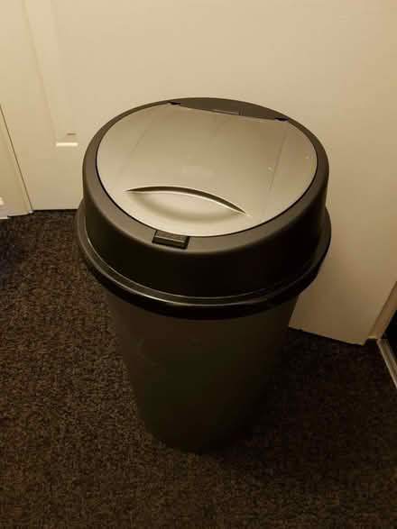 Photo of free Kitchen bin (Ormskirk L39) #1